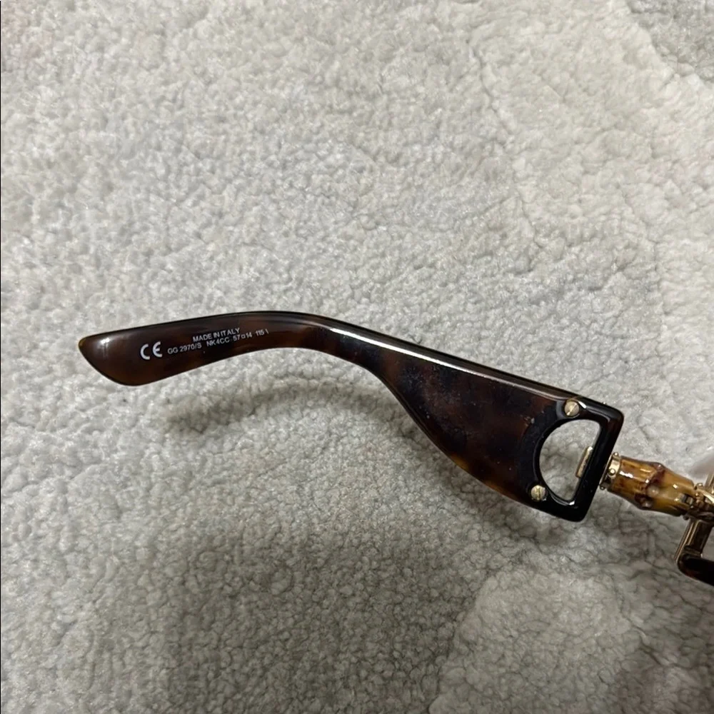 Gucci these sunglasses